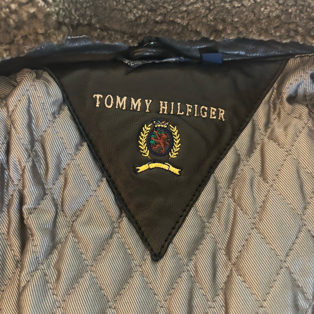 Vintage Tommy Hilfiger Black Leather Bomber Jacket Coat Shearling Collar Mens XL - Picture 15 of 16